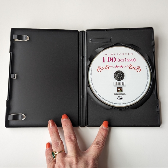 2/$15 I Do (But I don't) DVD Gently Pre-owned Denise Richards Dean Cain - Picture 3 of 4